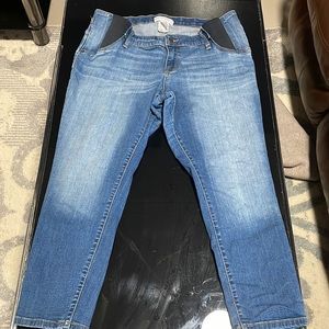 Maternity jeans